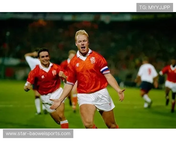 足球三剑客是谁 谁是球场上最具传奇的三大巨星